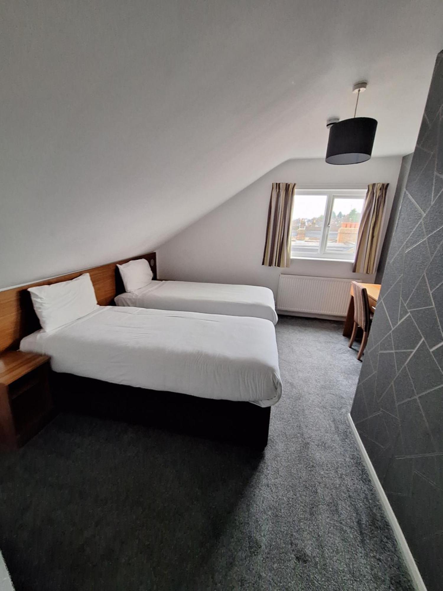 Stockwood Hotel - Luton Airport Exteriér fotografie